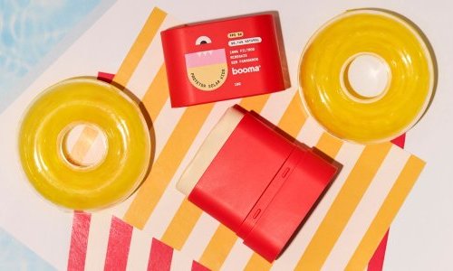 Booma lança protetor solar infantil 100% mineral em stick