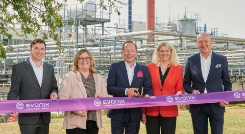 Evonik reduz sua pegada de carbono com nova fábrica de emolientes sustentáveis