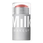 A Milk Makeup colocou seu Lip + Cheek stick, um blush cremoso e batom dois em um, no banheiro de Emily (Foto: Milk Makeup)