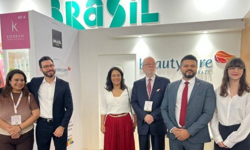 Empresas brasileiras esperam US$5,4 milhões em negócios depois Cosmoprof Índia