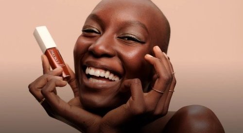 L'Oréal quer enfrentar ao racismo no mercado de beleza de luxo brasileiro